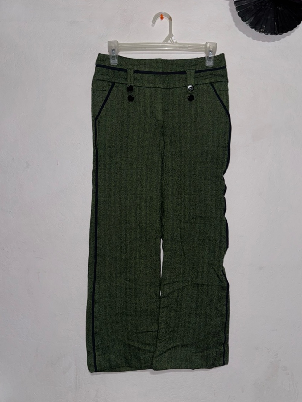 Leifsdottir Green Tweed Cropped Trousers